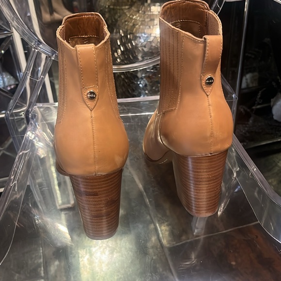 NEW ADO BOOTIES - Picture 2 of 4